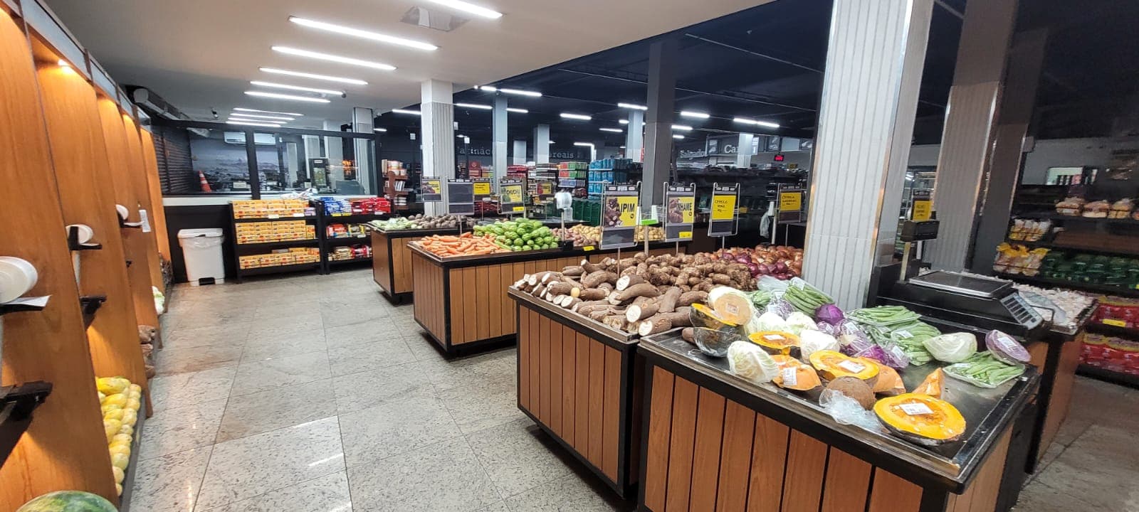 Imagem institucional 10 9 do Supermercados Unidos CGX